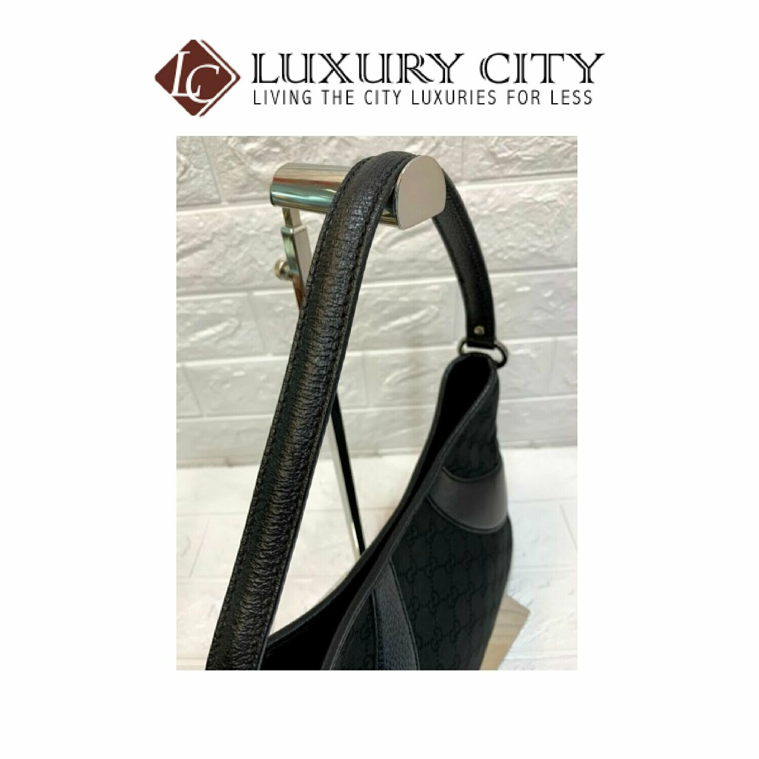 [Luxury City] Preloved Authentic Gucci Monogram Signature GG Tote Black
