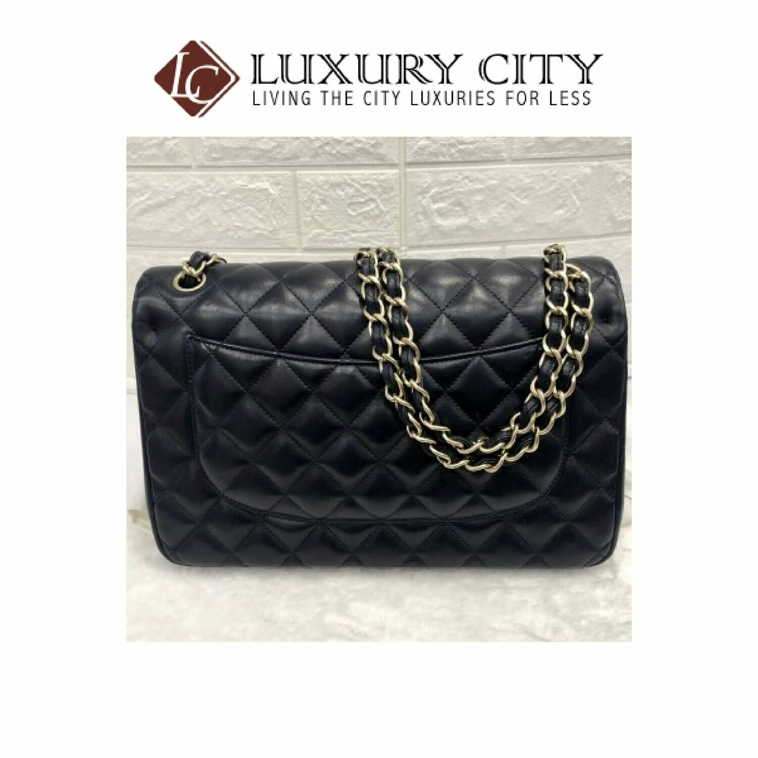 [Luxury City] Preloved Never used Chanel Classic Jumbo Double Flap lambskin (full set)