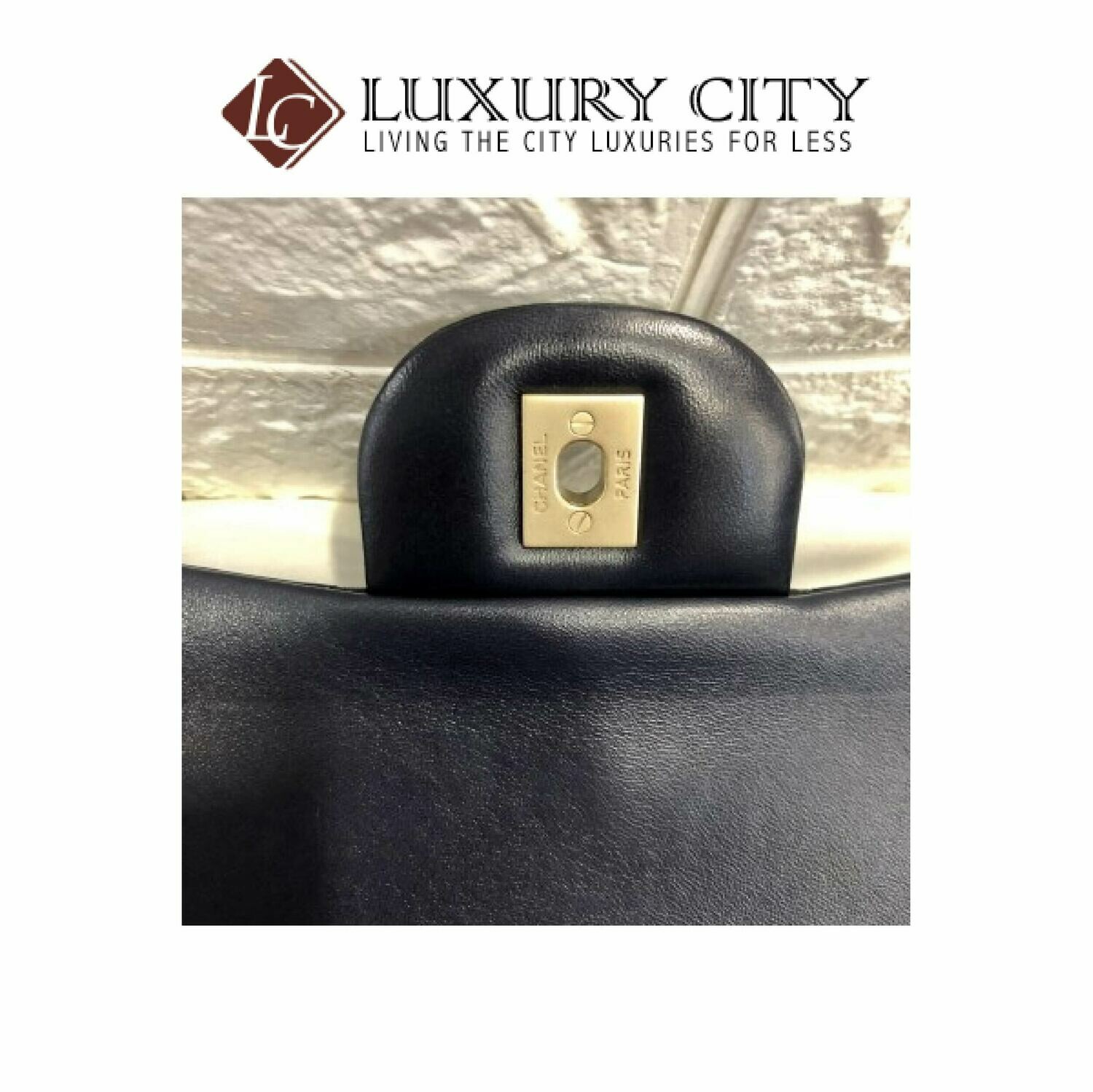 [Luxury City] Preloved Never used Chanel Classic Jumbo Double Flap lambskin (full set)