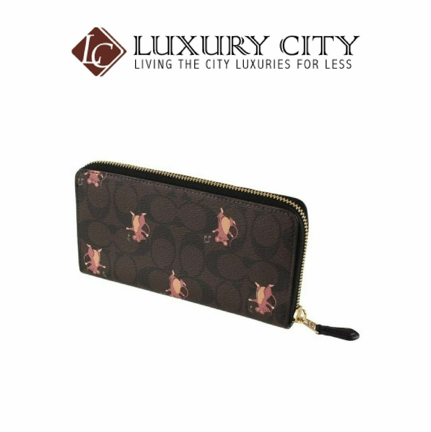 [Luxury City] Coach Accordion Zip Wallet in Signature Canvas With Party Mouse Print Brown/Mahogany Coach-F88259