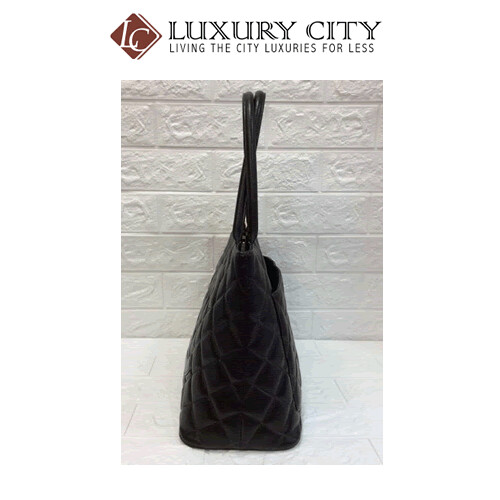 [Luxury City] Preloved Authentic Chanel Black Quilted Vintage Medallion Tote