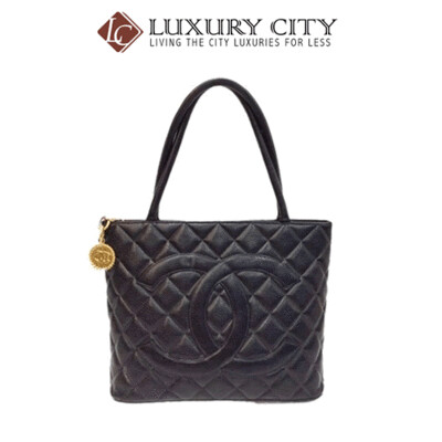 [Luxury City] Preloved Authentic Chanel Black Quilted Vintage Medallion Tote