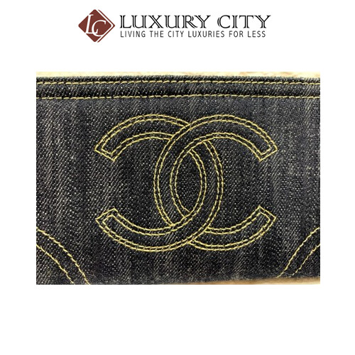 [Luxury City] Preloved Authentic Chanel Denim Zip Around Wallet