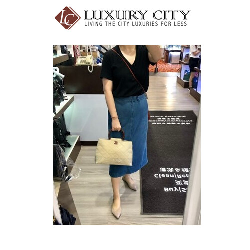 [Luxury City] Preloved Authentic Chanel Caviar CC Wood Handle Tote