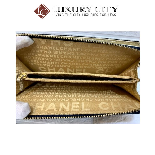 [Luxury City] Preloved Authentic Chanel Denim Zip Around Wallet