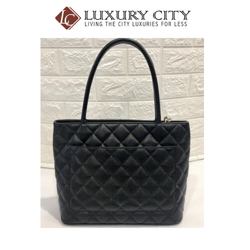 [Luxury City] Preloved Vintage Chanel Medallion Leather Handbag