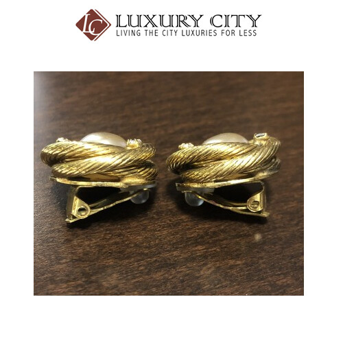 [Luxury City] Preloved Vintage Chanel Gold Plated Earring