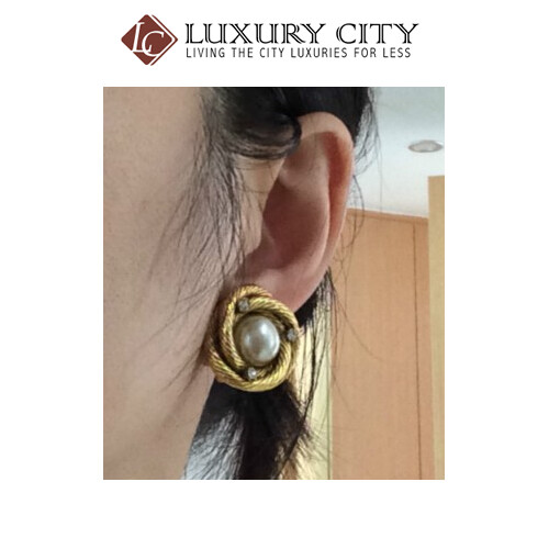 [Luxury City] Preloved Vintage Chanel Gold Plated Earring