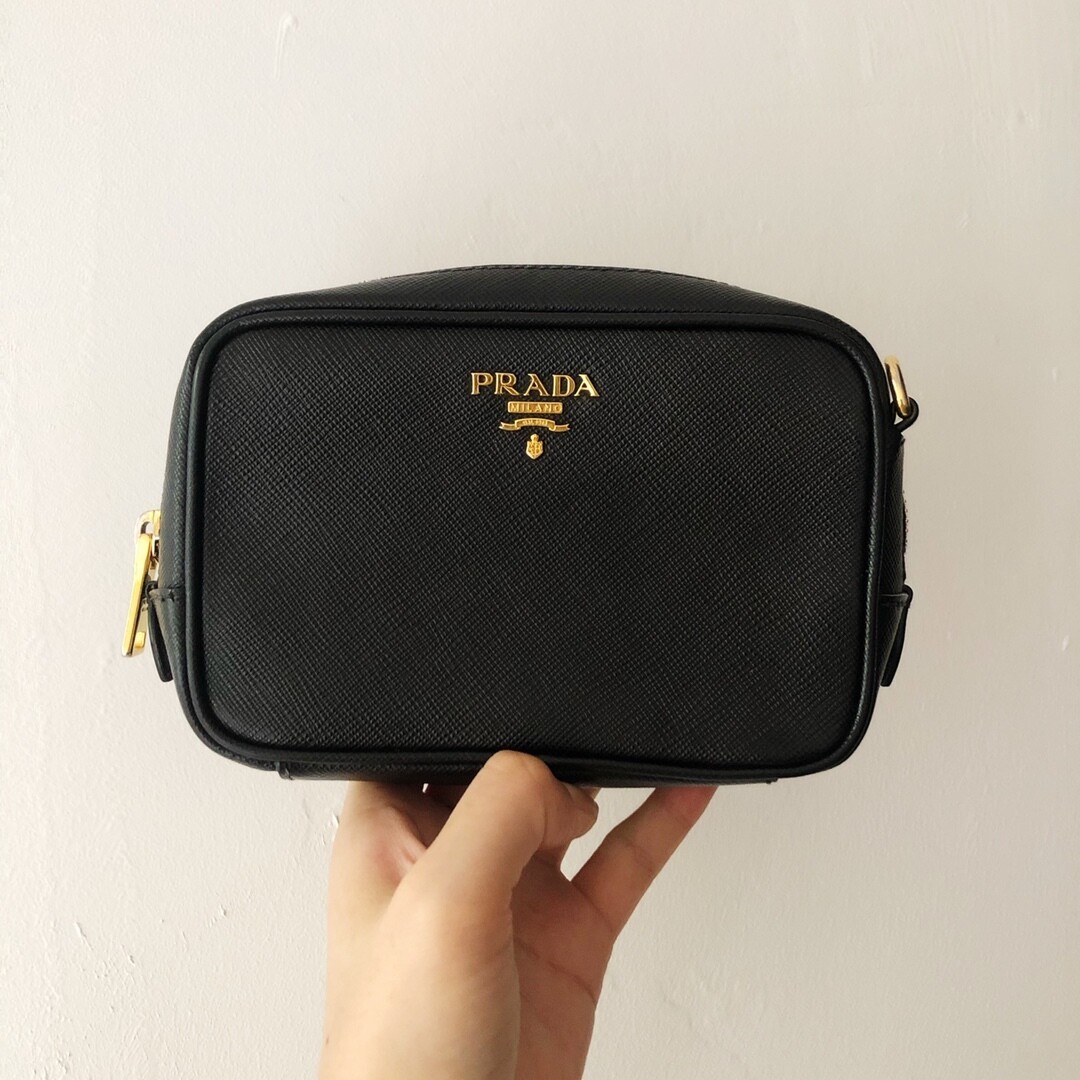 [Luxury City] Preloved Prada Mini Zip-Top Crossbody Bag