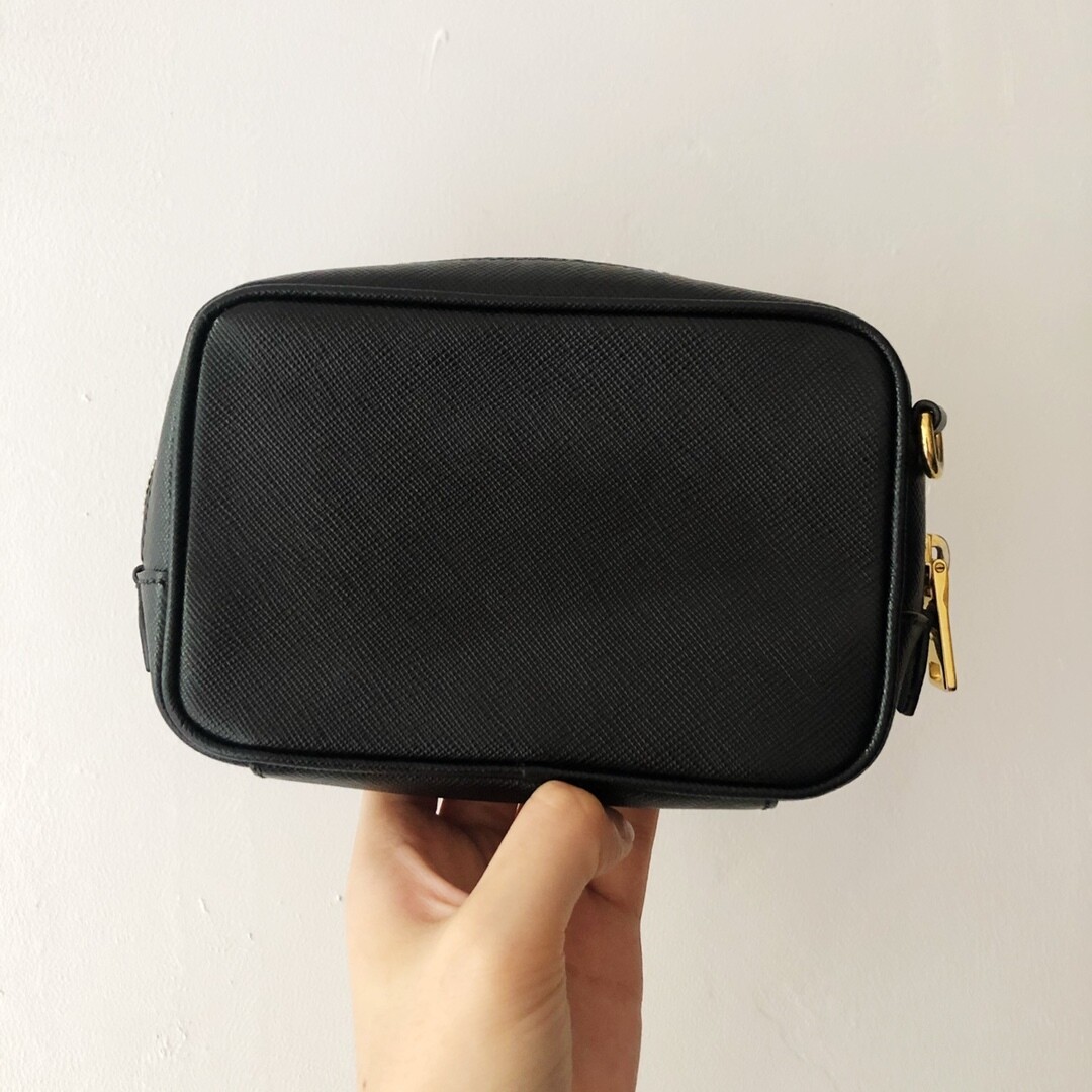 [Luxury City] Preloved Prada Mini Zip-Top Crossbody Bag