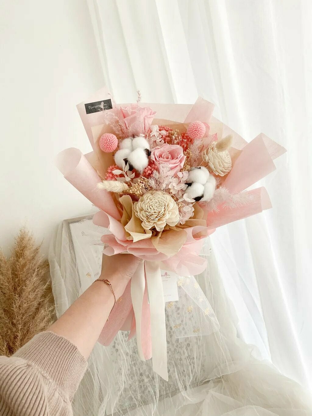 Dreamzy (By: Temptation Florist from Seremban)