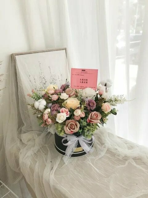 Winnie (By: Temptation Florist from Seremban)