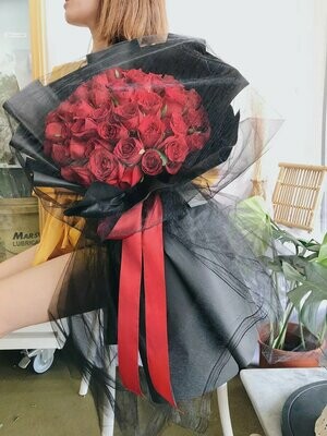 Promise (By: Temptation Florist from Seremban)