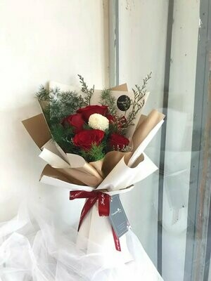 Golly (By: Temptation Florist from Seremban)