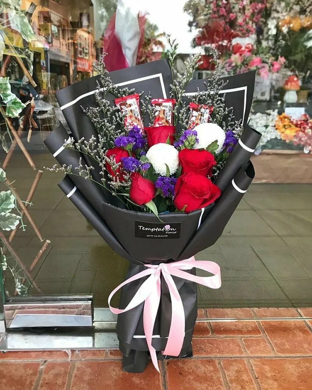 Luna (By: Temptation Florist from Seremban)