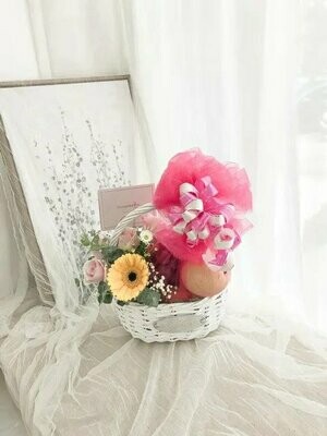 Fruit Basket #10 (By: Temptation Florist from Seremban)