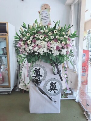 Jasmine Condolence Flower Stand (By: Temptation Florist from Seremban)