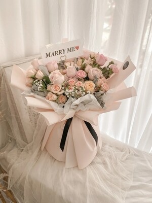 Softbee (By: Temptation Florist from Seremban)
