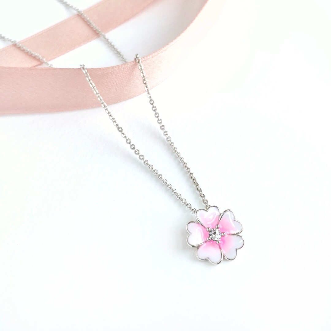 Pinku Strawberry + Lush Primrose Necklace Bundle Deal(By: Sorella Cafe from JB)