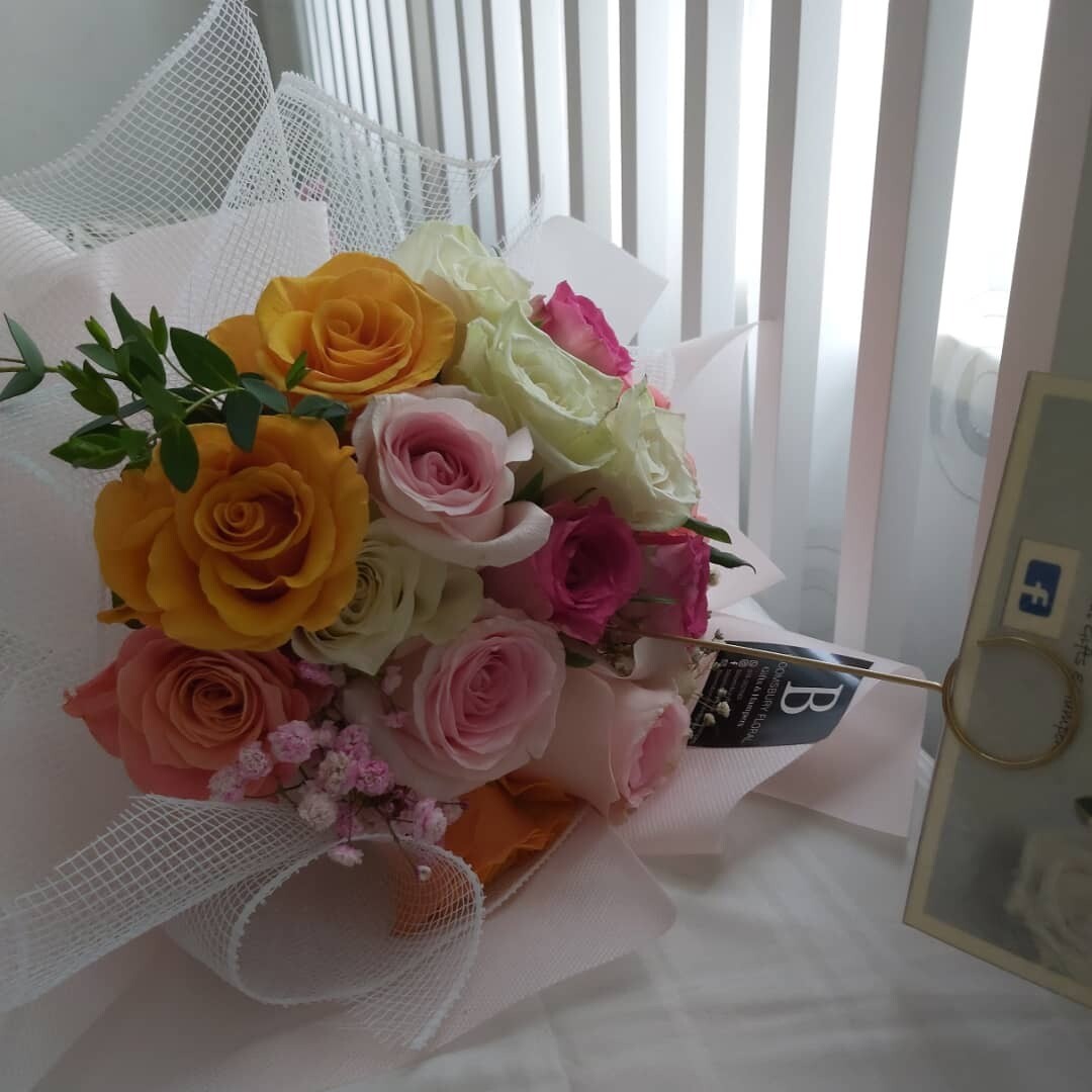 Melinda Flower Bouquet  (By: Bloomsbury from Puchong)