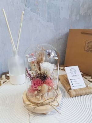 Preserved Flower In Bell Glass Jar  (By: Zhong Florist from Penang)