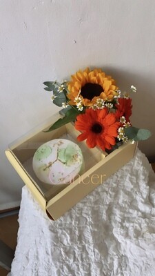 Cancer Horoscope Cake With Flower Box (By: Floral Bar By The Florestry from JB)