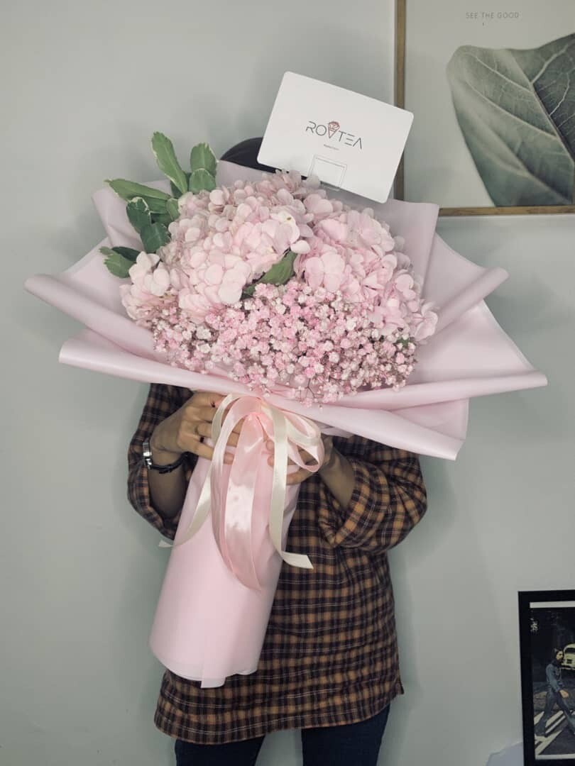 2 Hydrangea Pink+Baby Breath XS (By: Rovtea Empire from Ampang)