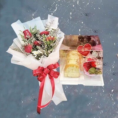 Fresh Roses Bouquet with Cheese Swiss Roll (By: Brilliant Creative Florist from Sibu)