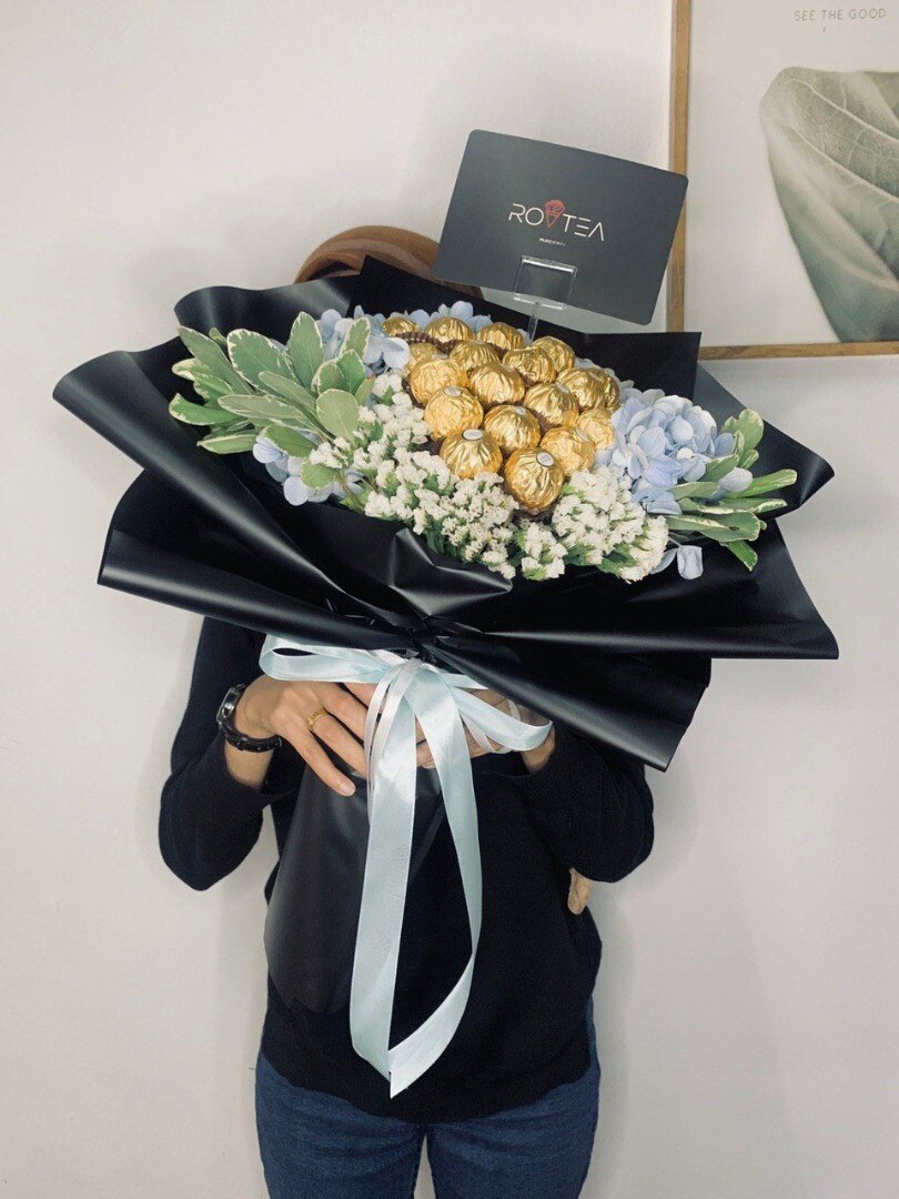 1 HYDRANGEA+16 FERRERO (By: Rovtea Empire from Ampang)