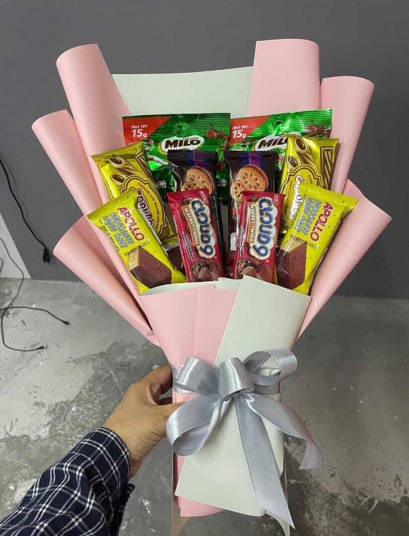 Chocolate Bouquet 02 (By: Wistaria Florist from Sibu)