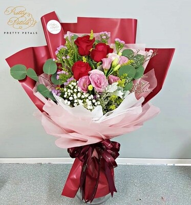 Sweet Rose (By: Pretty Petals from Kuching)