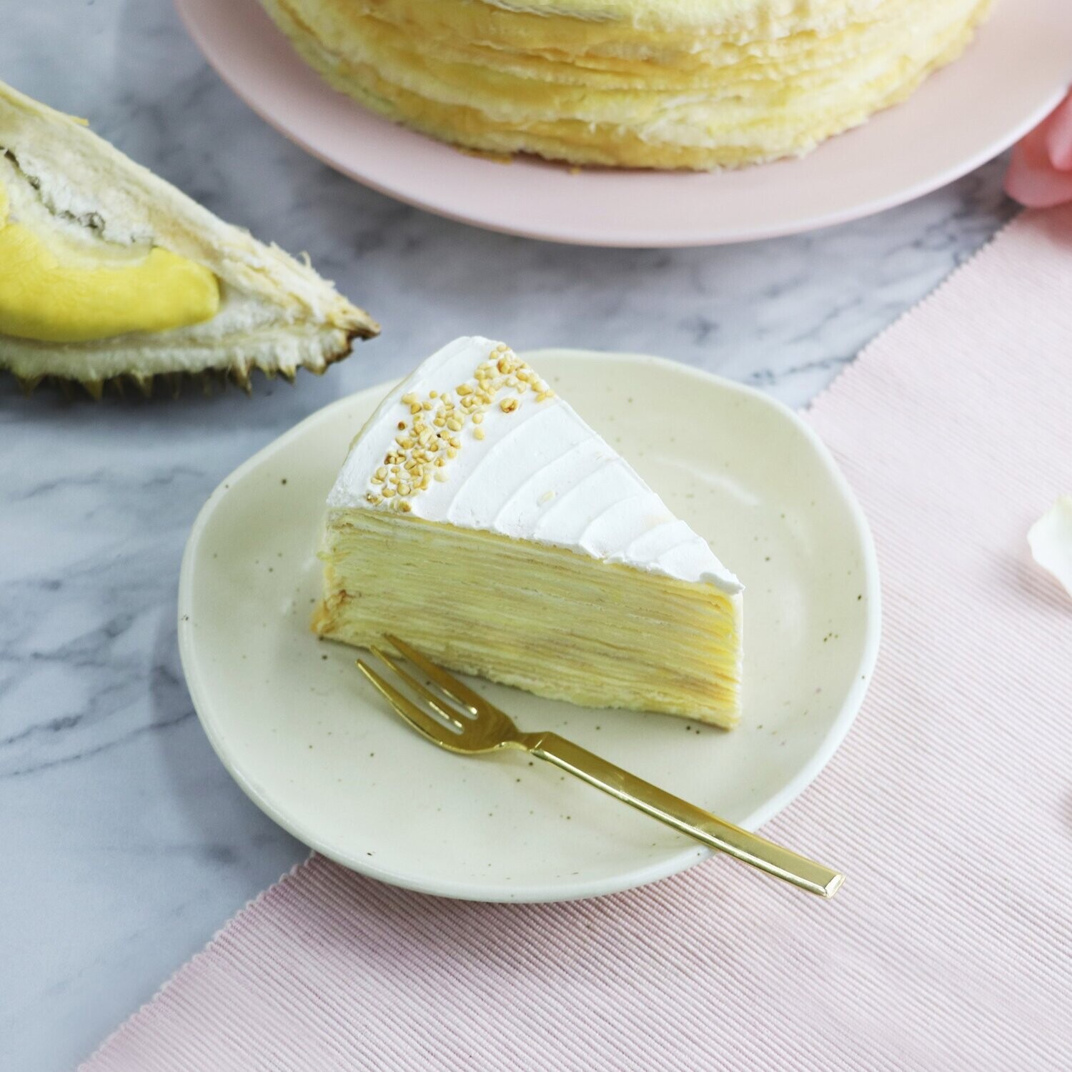 Musang King Durian Mille Crepe Cake (By: Yippii Gift Cake from Kuala Lumpur)