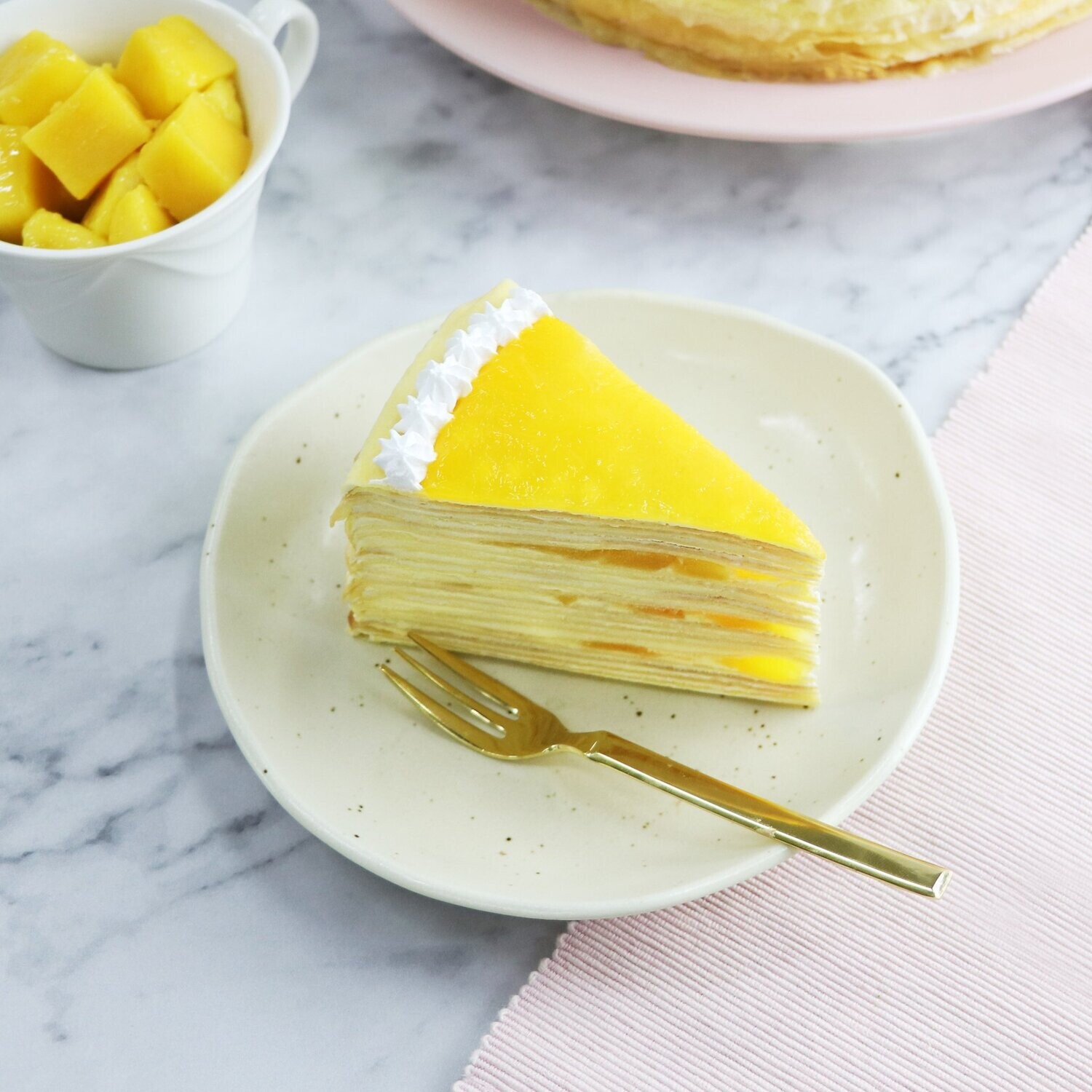 Mango Mille Crepe Cake (By: Yippii Gift Cake from Kuala Lumpur)