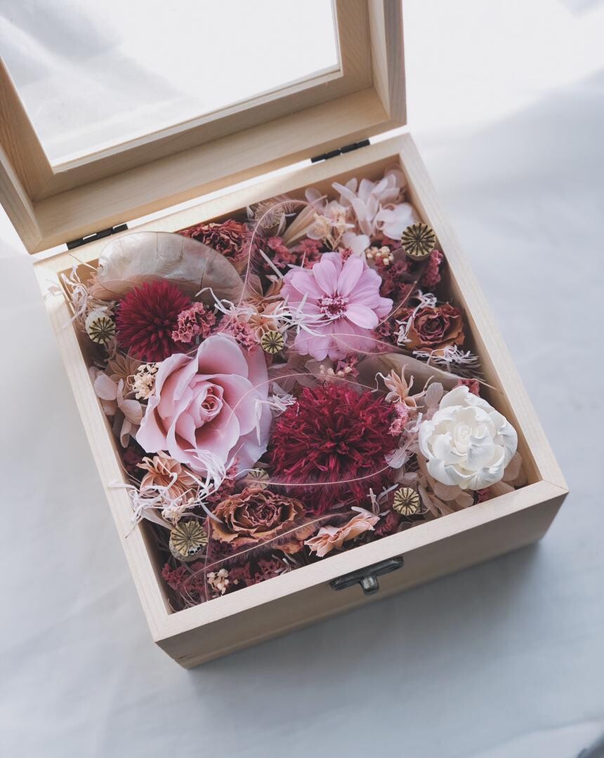 Preserved Flower Wooden Box - Pink Sweet Love (By: Yuki Flori from Bukit Jalil)