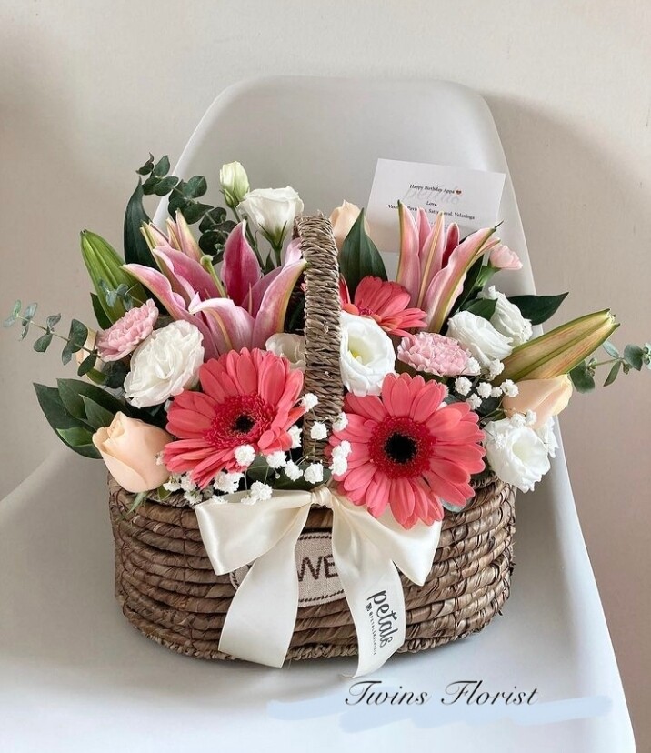 Package 6(By: Twins Florist from Kuala Lumpur)