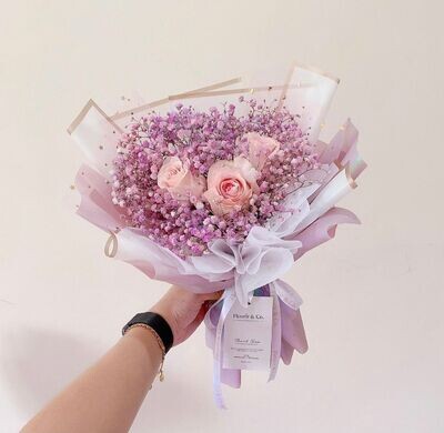Signature Rose Baby’s Breath (By: Fleurir &amp; Co from Kuching)