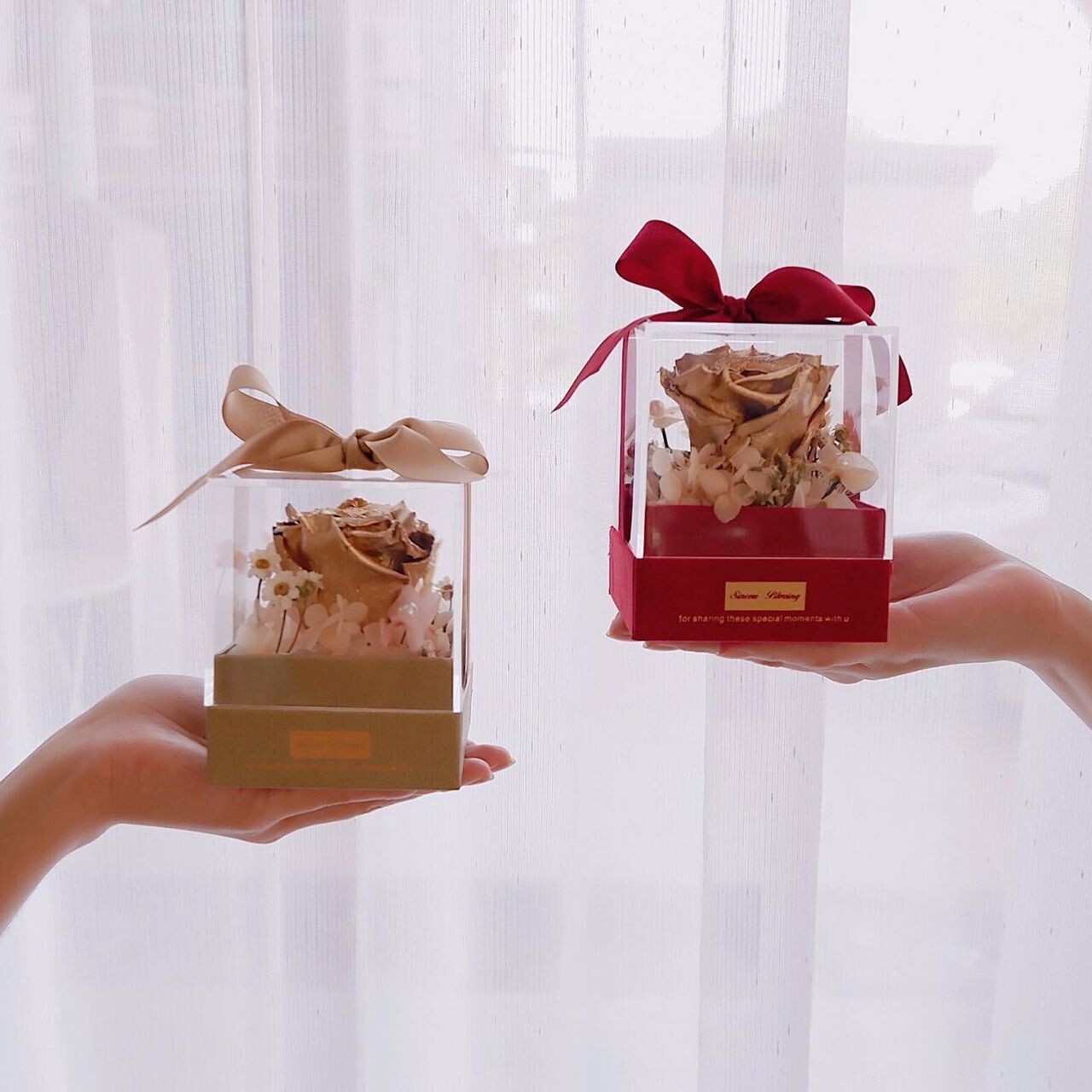 Sincere Love (Gold) (By: XOXO The Floral Studio from Miri)