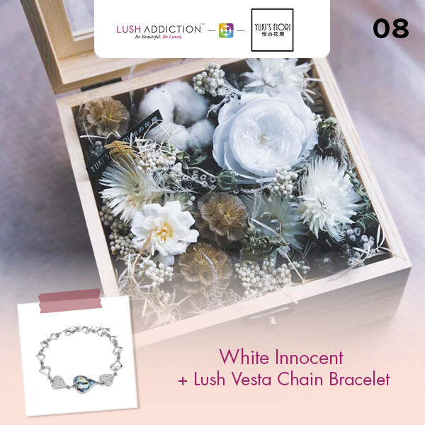 Preserved Flower Wooden Box - White Innocent  + Lush Addiction Necklace (By: Yuki&#39;s Flori from Bukit Jalil)