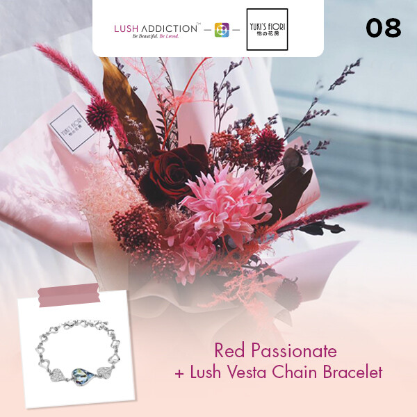 Preserved Flower Bouquet - Red Passionate  + Lush Addiction Necklace (By: Yuki&#39;s Flori from Bukit Jalil)