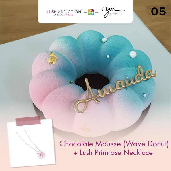Chocolate Mousse (Wave Donut) + Lush Addiction Necklace (By: Yu.Qi Pastries  from KL)