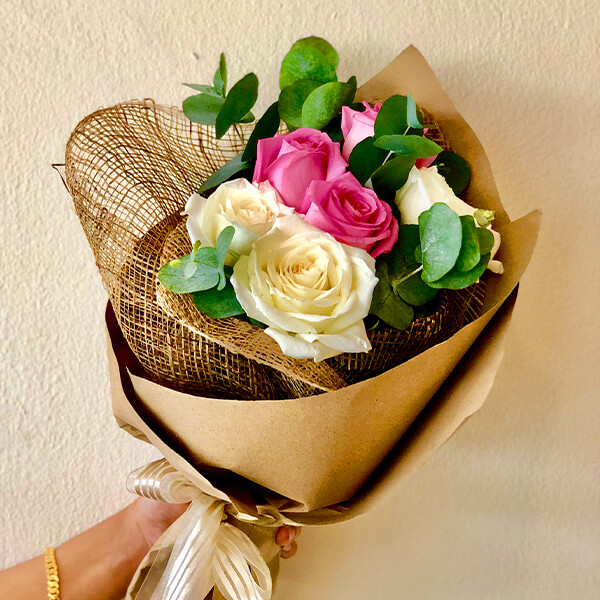 6 Roses Bouquet (By: Eki Floral from Bangsar)