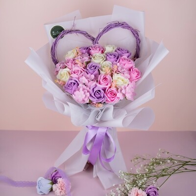 Heartie Bouquet (Soap Flower) (By: Bull &amp; Rabbit from Kuchai Lama)