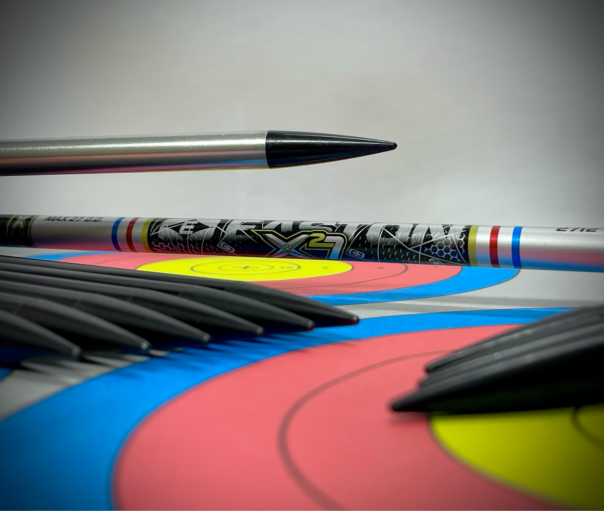 X-27/2712- 200 Indoor Ballistic Black Edition