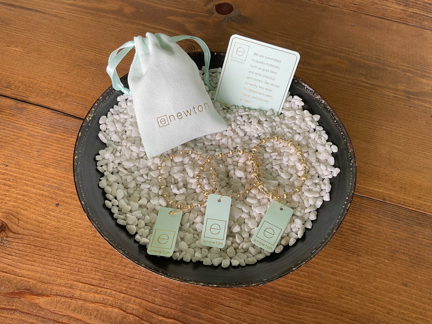 Dignity Sincerity Pattern 4mm Bead Bracelet - Gold