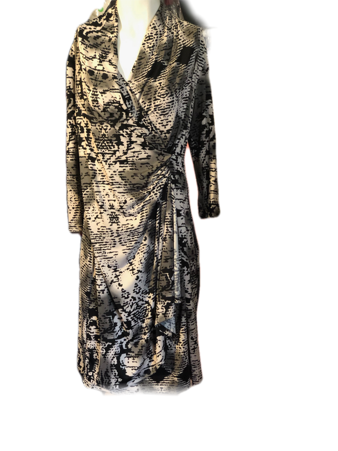 S.L. FASHIONS