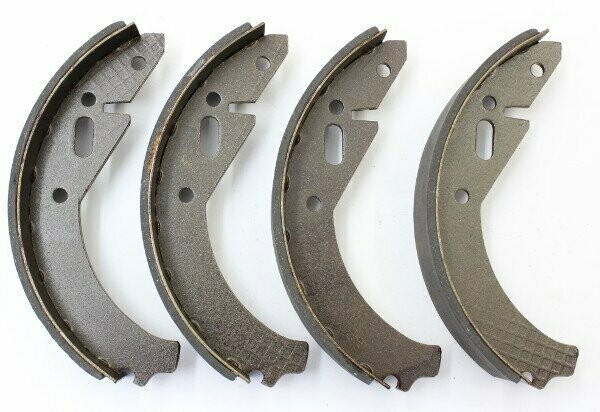 Set brake shoes