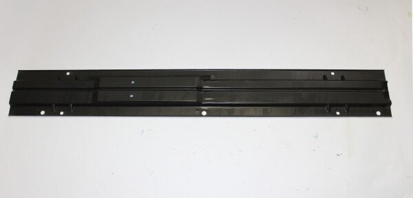 Abdeckung der Wasserrohre, ab 8/81