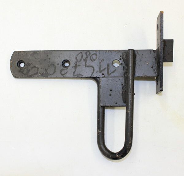 Halter der Stoßstange, vorn rechts, Garde