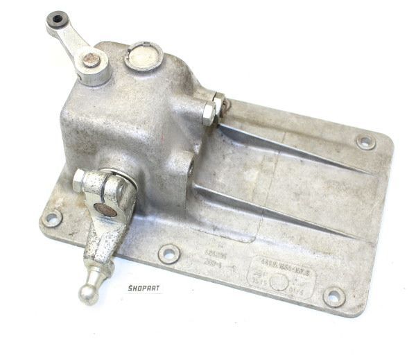 vollst. Getriebedeckel 1203 (4) vollst. Getriebedeckel 1203 (4)