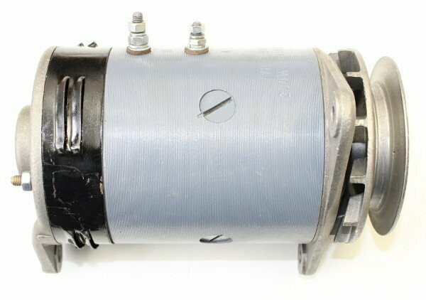 Lichtmaschine, regeneriert Lichtmaschine, regeneriert